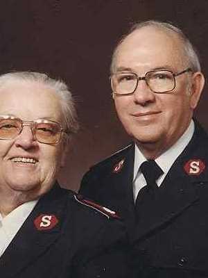 Lt-Col and Mrs Frank Moss (Ret) 1981
